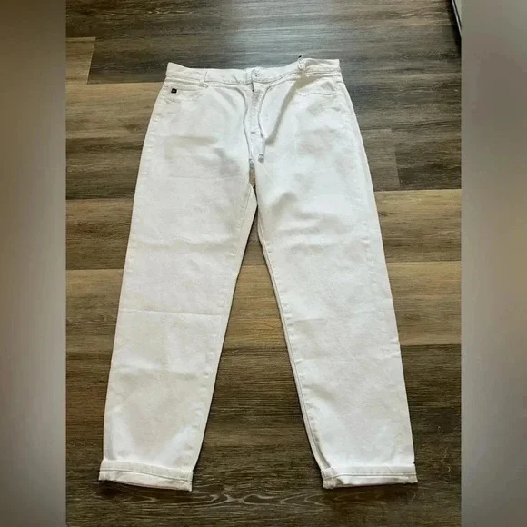 Kancan women’s Queens Ultra High Rise Slouch Fit White Drawstring Jeans size 30 - Picture 4 of 15